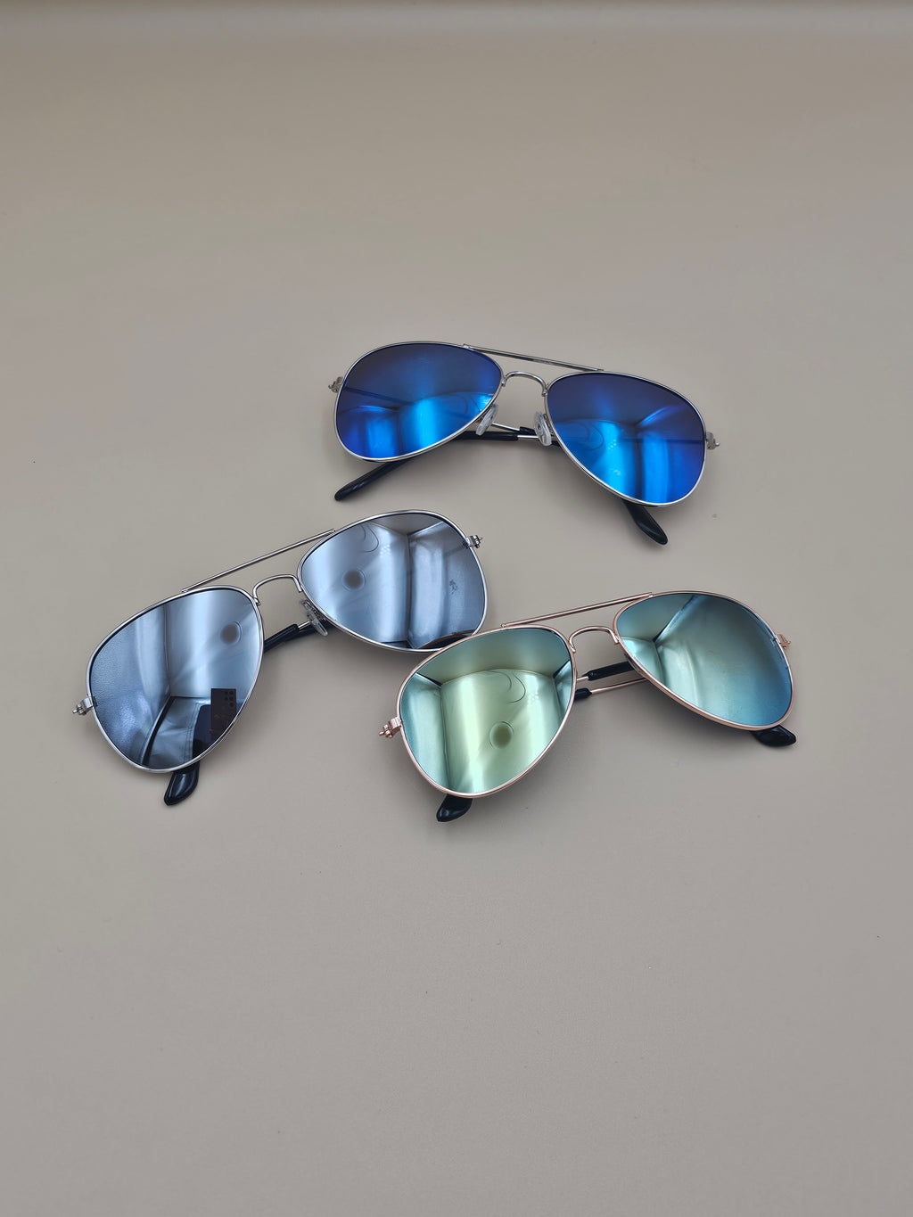 Classic Mini Aviator Sunglasses – Mirrored Metal Frame