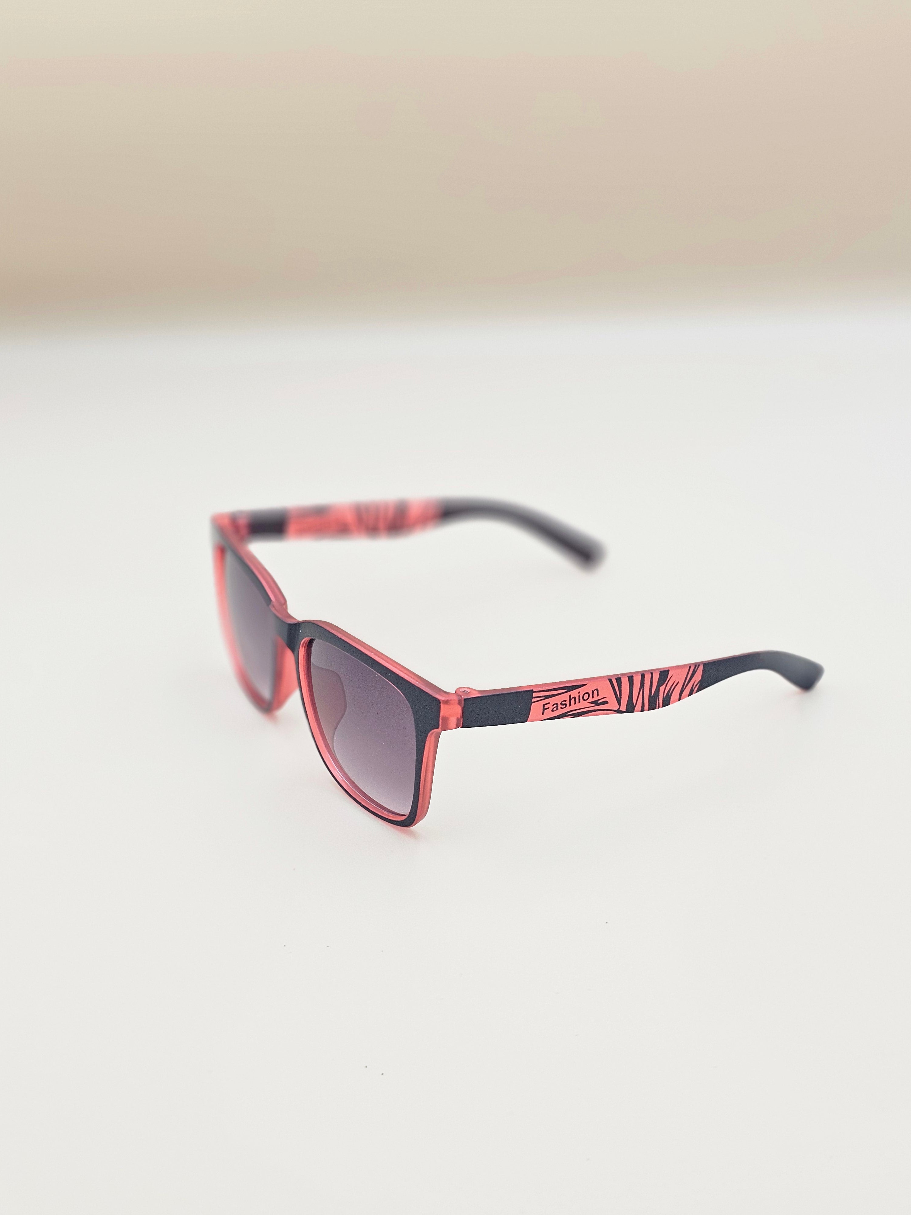 Zebra Stripe Wayfarer Sunglasses – Kids Sporty Shades